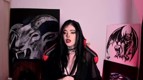 Snapshot of laurenrousexx chatting on October 3, 2025, 1:02 am LAUREN INDEPENDENT MODEL HELP ME REACH 100 LIKES PLS online show from October 3, 2025, 1:02 am