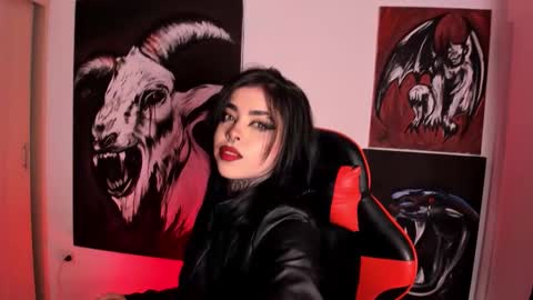  LAUREN INDEPENDENT MODEL HELP ME REACH 100 LIKES PLS  online show from December 3, 2025, 2:30 am