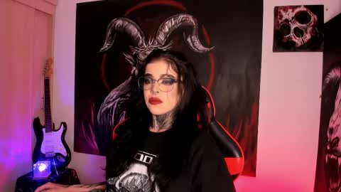 Snapshot of laurenrousexx chatting on May 24, 2026, 12:37 am LAUREN INDEPENDENT MODEL HELP ME REACH 100 LIKES PLS online show from May 24, 2026, 12:37 am