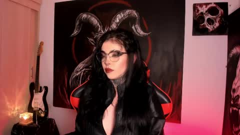 Snapshot of laurenrousexx chatting on May 26, 2026, 2:07 am LAUREN INDEPENDENT MODEL HELP ME REACH 100 LIKES PLS online show from May 26, 2026, 2:07 am