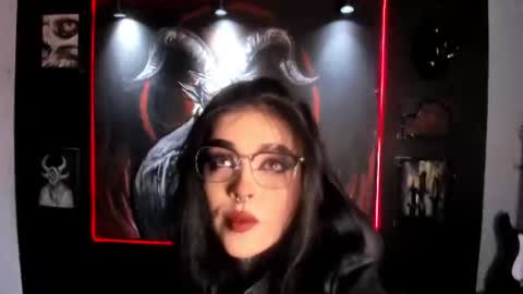 Snapshot of laurenrousexx chatting on June 24, 2026, 2:21 am LAUREN INDEPENDENT MODEL HELP ME REACH 100 LIKES PLS online show from June 24, 2026, 2:21 am