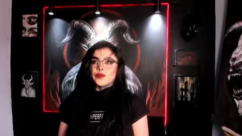 Snapshot of laurenrousexx chatting on June 29, 2026, 10:43 pm LAUREN INDEPENDENT MODEL HELP ME REACH 100 LIKES PLS online show from June 29, 2026, 10:43 pm
