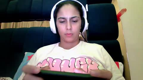Snapshot of laurent0502 chatting on January 13, 2025, 7:54 am Laurent online show from January 13, 2025, 7:54 am
