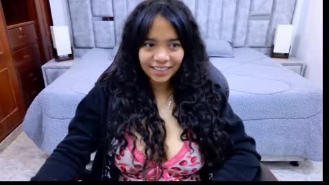 laurent online show from February 11, 2026, 3:22 am