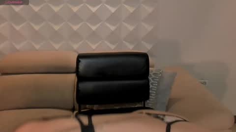 Laurent Rosse  online show from November 14, 2025, 12:04 pm