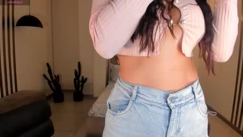 Miss lauren online show from September 10, 2025, 1:22 pm