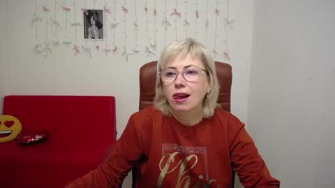 Lauren online show from January 13, 2026, 6:08 am