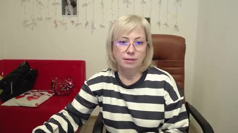 Lauren online show from January 19, 2026, 12:20 pm