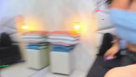 Laurent online show from January 19, 2026, 9:57 am