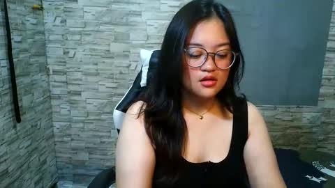 laurine_sexy21 online show from September 9, 2025, 12:48 pm