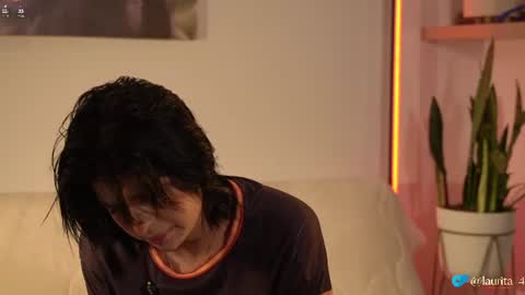 laurita_4 online show from June 10, 2026, 10:58 am
