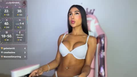 Snapshot of laurita_os chatting on October 25, 2025, 4:31 am laurita_os online show from October 25, 2025, 4:31 am