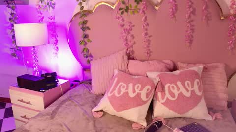 luu online show from March 17, 2026, 8:56 pm