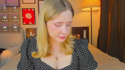 Snapshot of lavender_tender chatting on April 3, 2026, 5:49 am Lav online show from April 3, 2026, 5:49 am