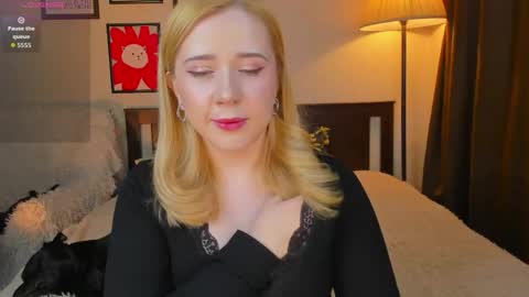 Snapshot of lavender_tender chatting on May 8, 2026, 5:57 am Lav online show from May 8, 2026, 5:57 am