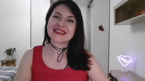 Diana  online show from December 19, 2024, 9:17 pm