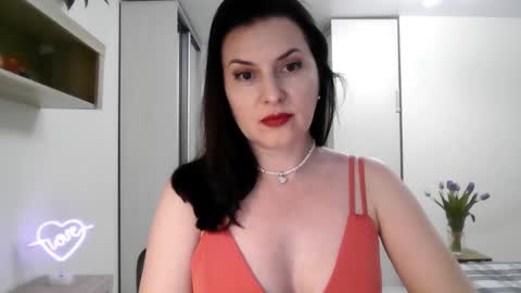 Diana  online show from March 10, 2025, 7:18 pm