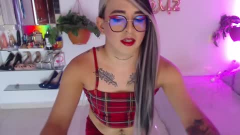 Cristina online show from December 12, 2024, 11:47 pm