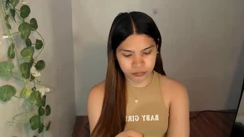 lavenia487426 online show from January 14, 2026, 5:57 am