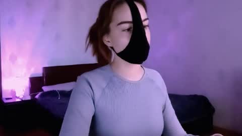 Lavinda online show from November 26, 2025, 9:43 am