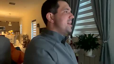 Snapshot of law_cambio chatting on December 31, 2024, 2:36 pm law_cambio online show from December 31, 2024, 2:36 pm