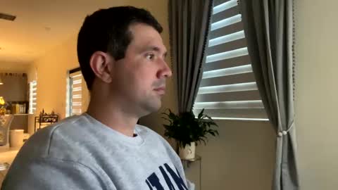 Snapshot of law_cambio chatting on February 19, 2025, 1:17 pm law_cambio online show from February 19, 2025, 1:17 pm