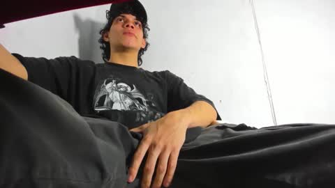 ZAmbrano online show from September 12, 2025, 11:43 am