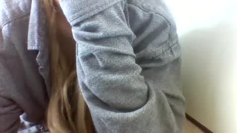 Snapshot of layannalea chatting on September 26, 2025, 9:41 pm layannalea online show from September 26, 2025, 9:41 pm