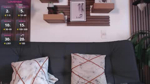 Layla online show from February 10, 2026, 6:45 pm