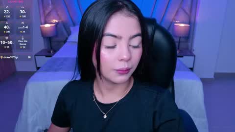 Layla Breezee online show from June 13, 2026, 11:19 am