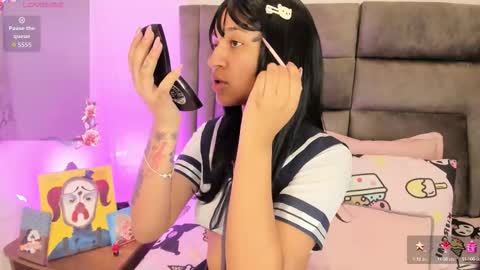 Snapshot of layla_clarke chatting on September 22, 2025, 4:25 am layla_clarke online show from September 22, 2025, 4:25 am