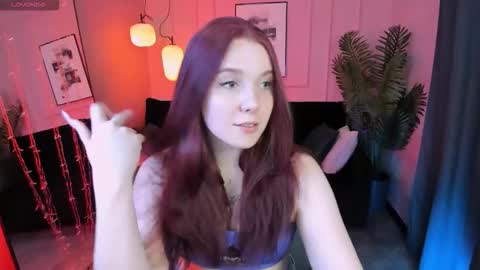 Snapshot of layla_glam chatting on March 6, 2026, 1:29 pm layla_glam online show from March 6, 2026, 1:29 pm