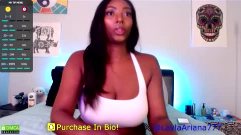 LaylaAriana online show from March 25, 2026, 2:17 am