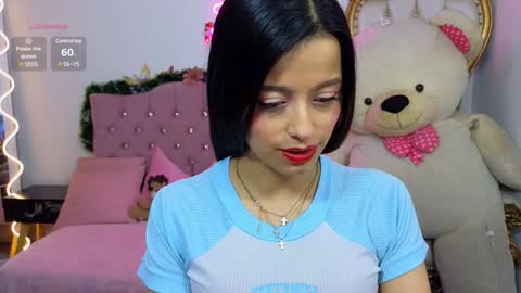 laylafoxy_tay online show from December 31, 2024, 11:20 am