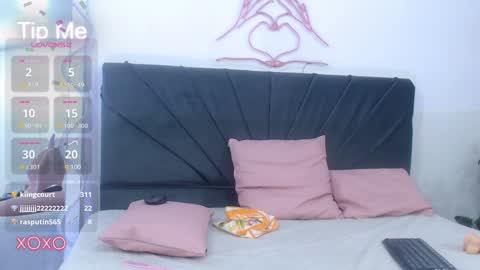 laylafoxy_tay online show from January 17, 2025, 10:11 am