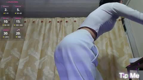 laylafoxy_tay online show from February 23, 2025, 3:13 am