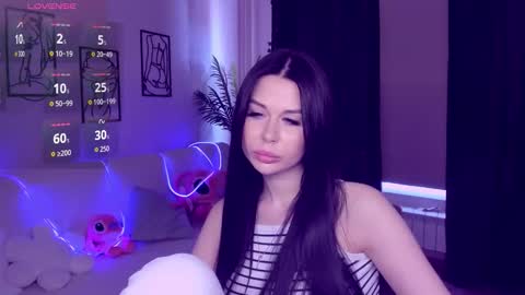 laylagreat online show from September 15, 2025, 10:48 am