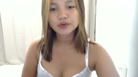 Nimfa online show from June 4, 2026, 11:38 am