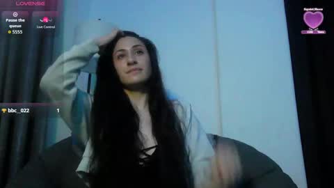 laylolasquirt online show from September 16, 2025, 4:57 am