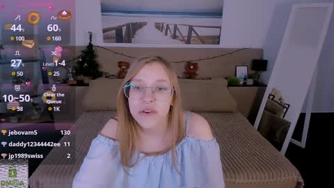 layriantavee online show from January 3, 2025, 10:20 am