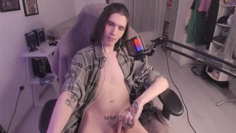 Snapshot of lazy_haze chatting on February 28, 2026, 1:39 am Haze aka Slava online show from February 28, 2026, 1:39 am