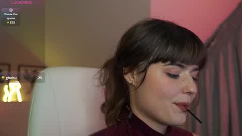 Snapshot of lazy_pepsi chatting on September 24, 2025, 7:39 pm Pansy online show from September 24, 2025, 7:39 pm