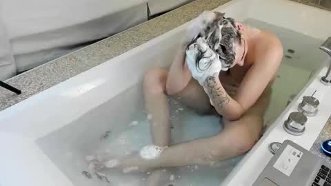 Snapshot of lazydarkknight chatting on February 16, 2026, 2:57 pm Alex online show from February 16, 2026, 2:57 pm