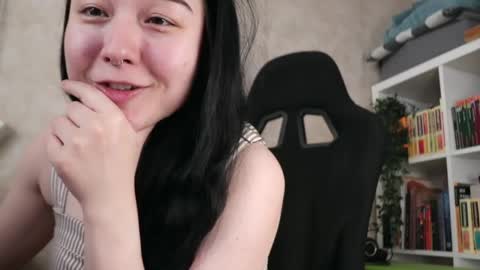 Snapshot of lazynut chatting on May 26, 2026, 3:46 am Lisa online show from May 26, 2026, 3:46 am