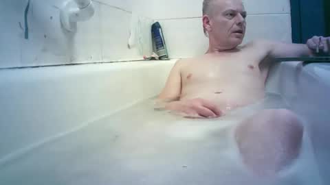 lbsc462 online show from February 15, 2026, 7:10 pm