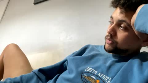 Snapshot of ldntom chatting on February 10, 2025, 6:35 pm Atomictomato96 online show from February 10, 2025, 6:35 pm