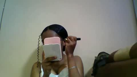 lea96546 online show from October 31, 2025, 3:29 am