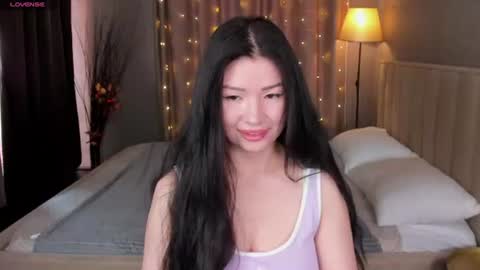 lea_apple online show from June 26, 2026, 12:26 am