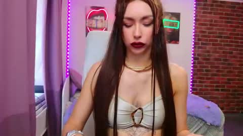 Snapshot of lea_loon chatting on July 3, 2026, 12:44 pm lea_loon online show from July 3, 2026, 12:44 pm