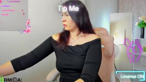 Snapshot of lea_shadom chatting on February 22, 2026, 1:07 am Lea online show from February 22, 2026, 1:07 am